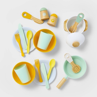 Play Kitchen 21 Pieces - Gigglescape (LOCAL PICKUP ONLY)