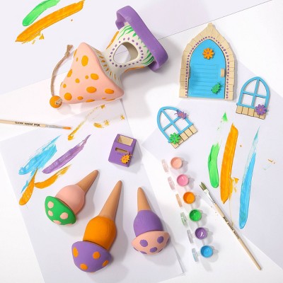 Mud Puddle Society Self-Watering Spikes Mushroom