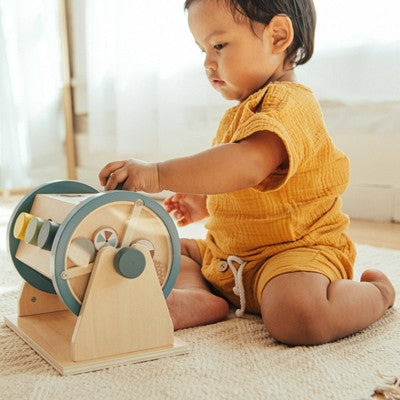 Wonder & Wise Wooden Activity Shape Roller