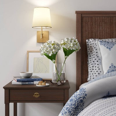 Traditional Wall Sconce Brass - Threshold
