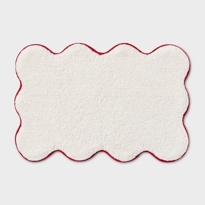 20"x30" Scalloped Christmas Bath Rug Cream/Red - Threshold