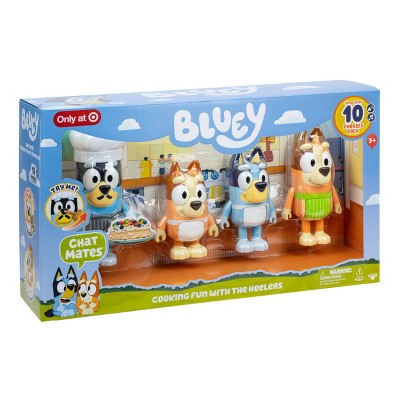 Bluey Let's Play Chef Chat Mates Figure Dinner Time Heeler: Interactive Toy with Bluey & Bingo Characters