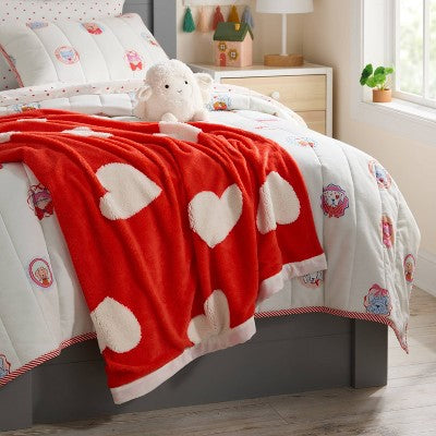 Patisserie Heart Kids' Chenille Throw Blanket Red - Pillowfort