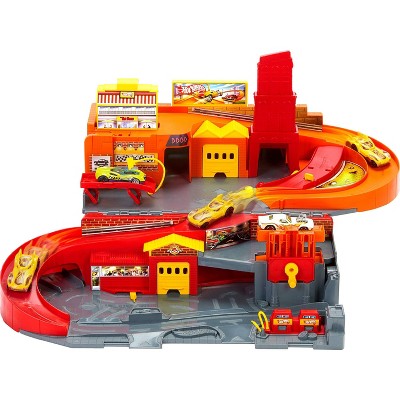 Hot Wheels City Sto & Go Refresh Toy Vehicle Playset - 6pk HOT ONES (LOCAL PICKUP ONLY)
