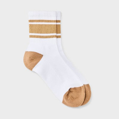 Women's Game Day Varsity Stripe Ribbed Cushioned Mid Crew Socks - Wild Fable White/Gold 4-10