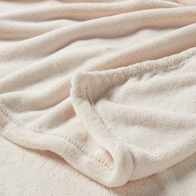 Full/Queen Ultra Plush Blanket Ivory - Threshold