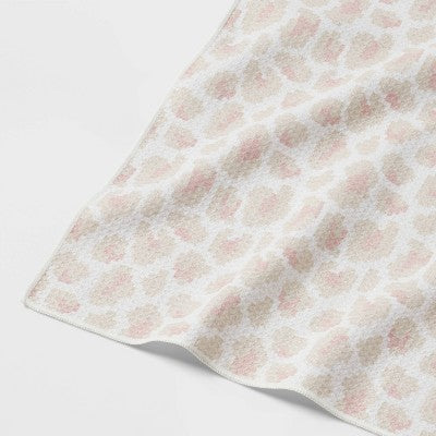 Quick Dry Reversible Leopard Hand Towel Pink - Room Essentials