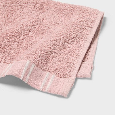 6pc Everyday Floral Dorm Towel Set Pink/Ivory - Room Essentials