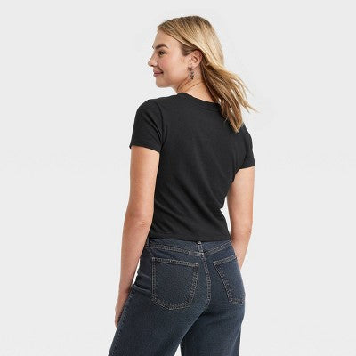 Women's Shrunken Short Sleeve V-Neck T-Shirt S