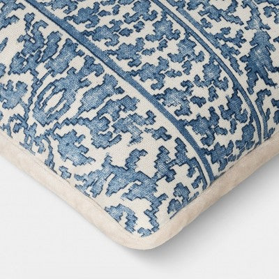 Lumbar Floral Throw Pillow blue - Threshold