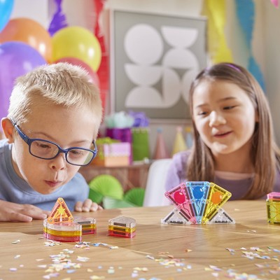 MAGNA-TILES MicroMAGS Travel Set - Let's Celebrate Birthdays