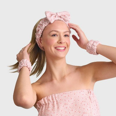 3pc Dotted Spa Headband and Wrist Scrunchie Set Pink - Room Essentials