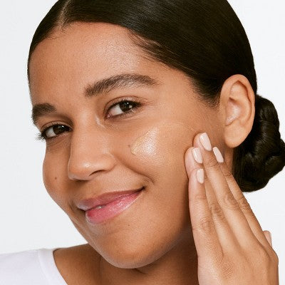 Clinique Moisture Surge Sheertint Hydrator SPF 25 Tinted Moisturizer - 03 Universal Light Medium - 1.4 fl oz - Ulta Beauty