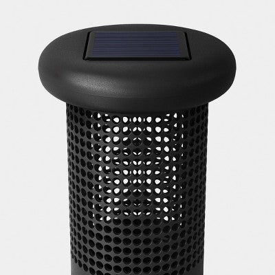 1ct Twilight Mesh Bollard Stake Light - Room Essentials