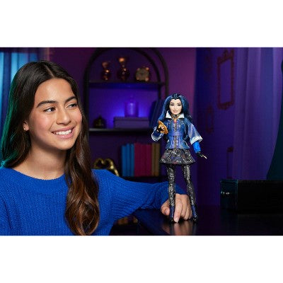 Disney Descendants Evie Isle of the Lost Anniversary Doll