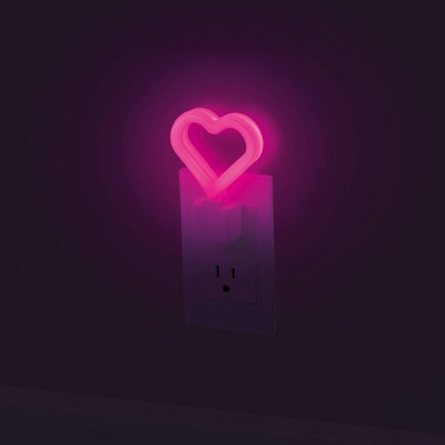 Globe Electric Auto On/Off Neon Pink Heart Night Light