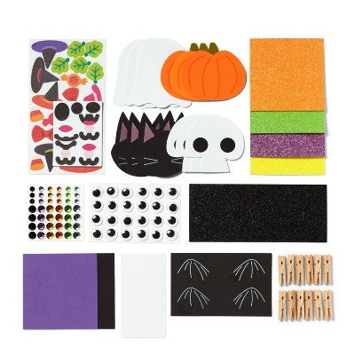 12ct Halloween Characters Foam Platter Craft Kit - Mondo Llama