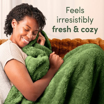 Downy Cozy Liquid Fabric Softener - Pistachio - 38oz