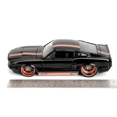 Pink Slips 1967 Shelby GT-500 Black Diecast Vehicle - 1:24 Scale
