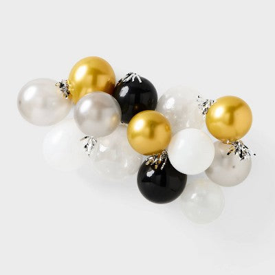 New Year's Eve Balloon Garland with Tassels - Spritz