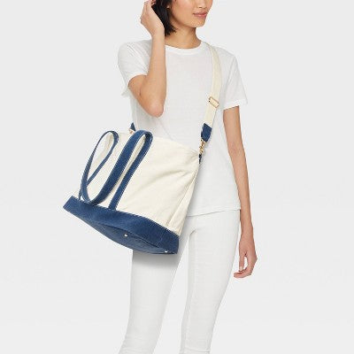 Canvas Weekender Bag - Universal Thread Navy Blue