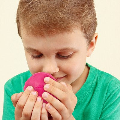 Creative Kids CoComelon The Five Senses Science Kit