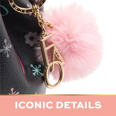 FAO Schwarz Prince St. Bucket Bag