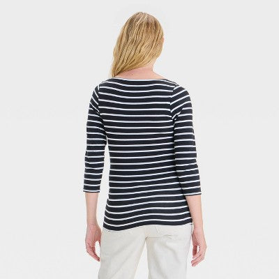 Womens 3/4 Sleeve Boatneck Maternity T-Shirt XS