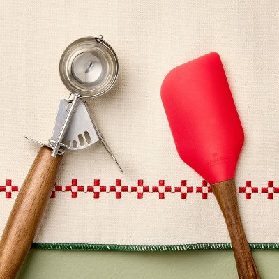 3pc Baking Bundle Spatula with Cookie Scoop and Kitchen Towel - Hearth & Hand with Magnolia