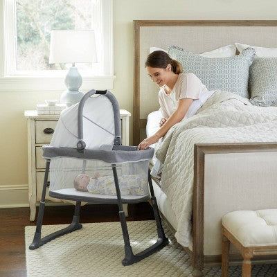 Graco Pack 'n Play Day2Dream Travel Bassinet Playard - Lo (LOCAL PICKUP ONLY)