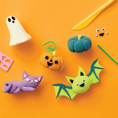 Halloween Craft Air Dry Clay Characters Activity DIY Art Kit - Mondo Llama