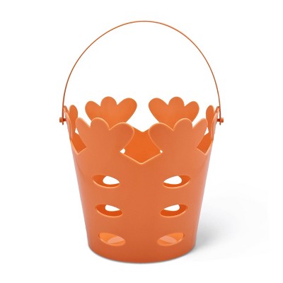 Easter Plastic Carrot Basket - Bullseye's Playground