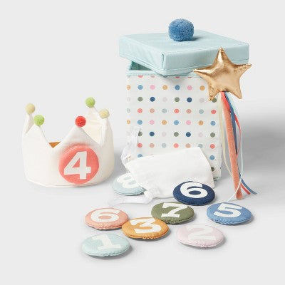 Birthday Crown Kids' Interactive Kit - Pillowfort