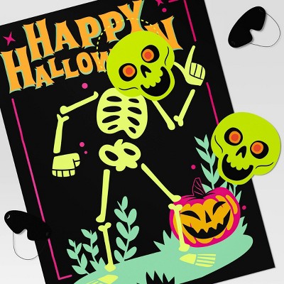 Pin the Skeleton Game Halloween Party Kit 9pc - Hyde and EEK! Boutique