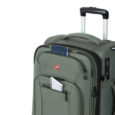 SWISSGEAR Zurich Softside Carry On Spinner Suitcase - Green (LOCAL PICKUP ONLY)