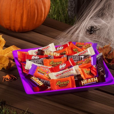 HERSHEY'S Chocolate Assorted Halloween Candy Miniatures - 35.93oz/110pc