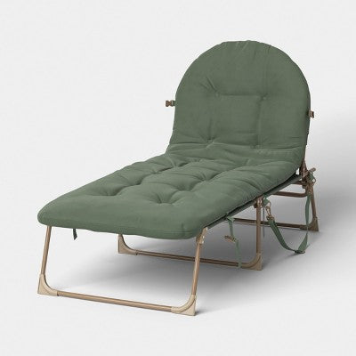 Folding Padded Outdoor Portable Beach Lounge Chair Green - Threshold (LOCAL PICKUP ONLY)