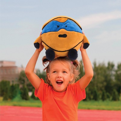 FAO Schwarz Heroes of the Game 7.5" Basketball Plush