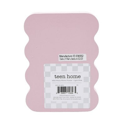 New View Wavy Photo Frame Light Pink
