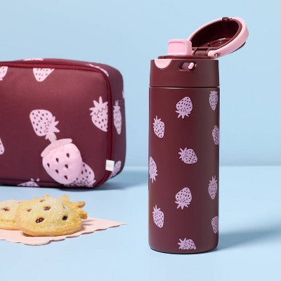 20 oz Stainless Steel Portable Water Bottle - Cat & Jack Strawberry