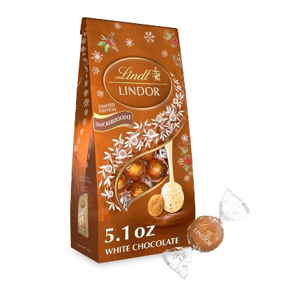 Lindt LINDOR Christmas Snickerdoodle Chocolate Candy Truffles - 5.1oz