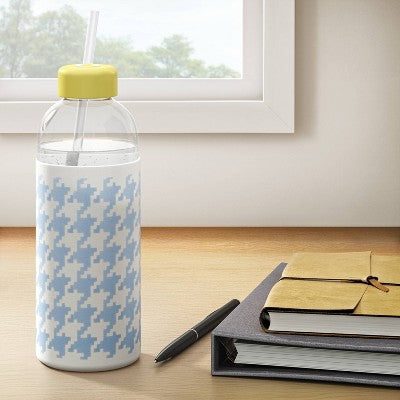 24 fl oz Straw Tumbler Blue Houndstooth - Room Essentials