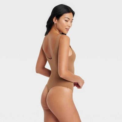 Women's Luxe Stretch Boatneck Thong Bodysuit - Auden Caramel M