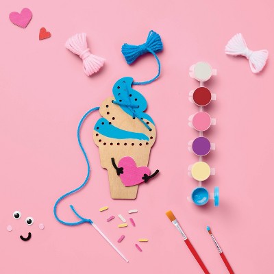 Valentine's Craft String Art Kit - Mondo Llama