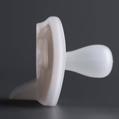 Tommee Tippee Ultra-Light Silicone Pacifier 0-6m - 2pk - White/Green