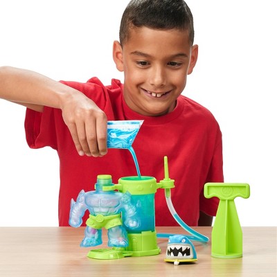 Heroes of Goo Jit Zu Thrash Hero Creator Figure Kit