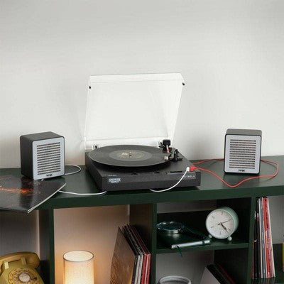 STRANGER THINGS Victrola WSQK Record Turntable Speakers Netflix