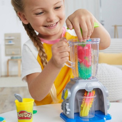Play-Doh Swirlin' Smoothies Blender Playset - 11pc