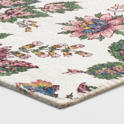 Spring Floral Scatter Accent Rug Ivory/Pink - Threshold