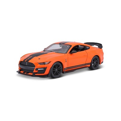 Maisto Special Edition Diecast Vehicle - 1:24 Scale